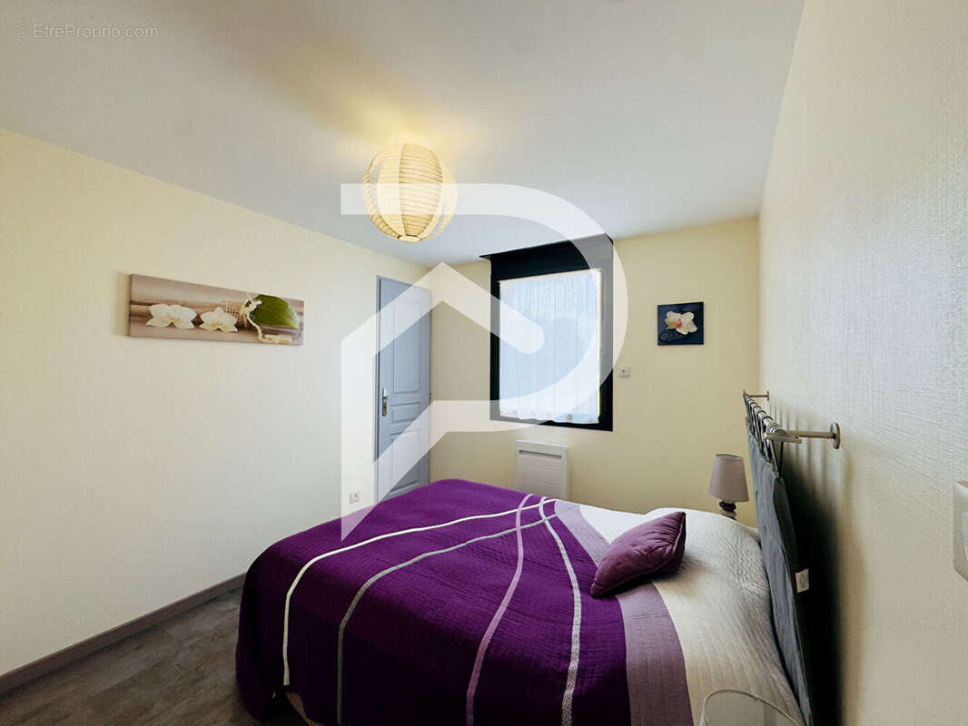 Maison à SAINT-PIERRE-D&#039;EYRAUD