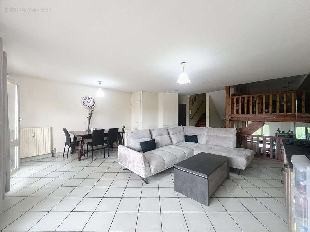 Appartement à ECHIROLLES