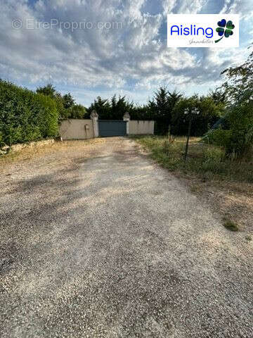 Maison à NOYANT-DE-TOURAINE