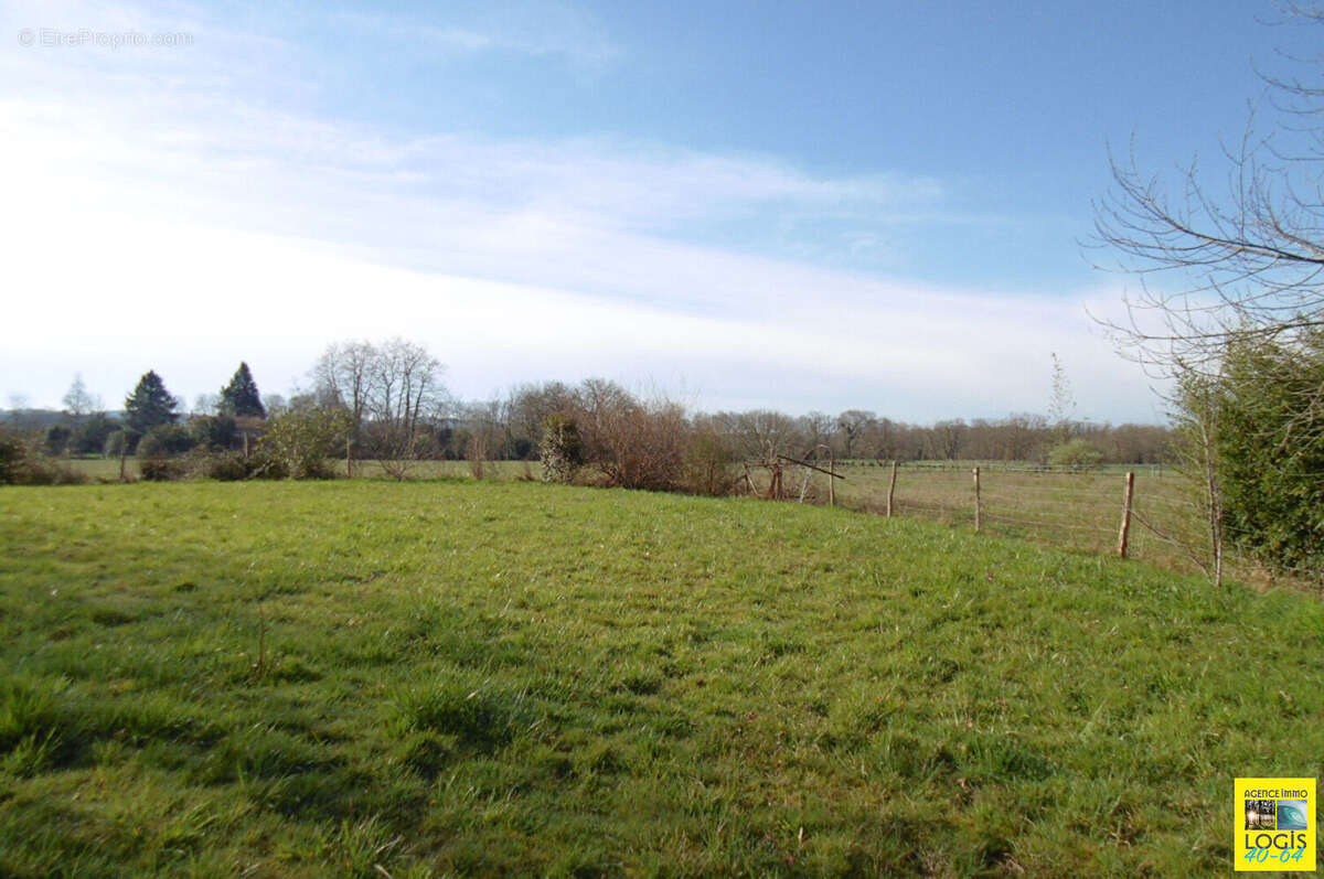 Maison à SAINTE-MARIE-DE-GOSSE