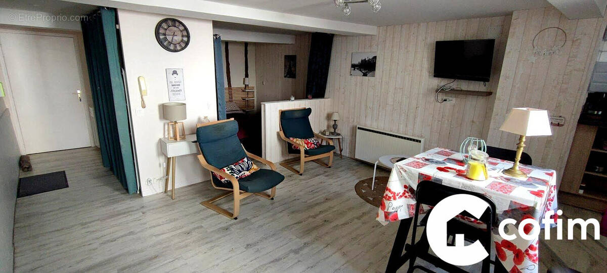 Appartement à OLORON-SAINTE-MARIE