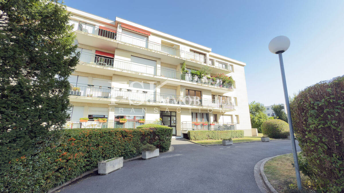 Appartement à ERMONT