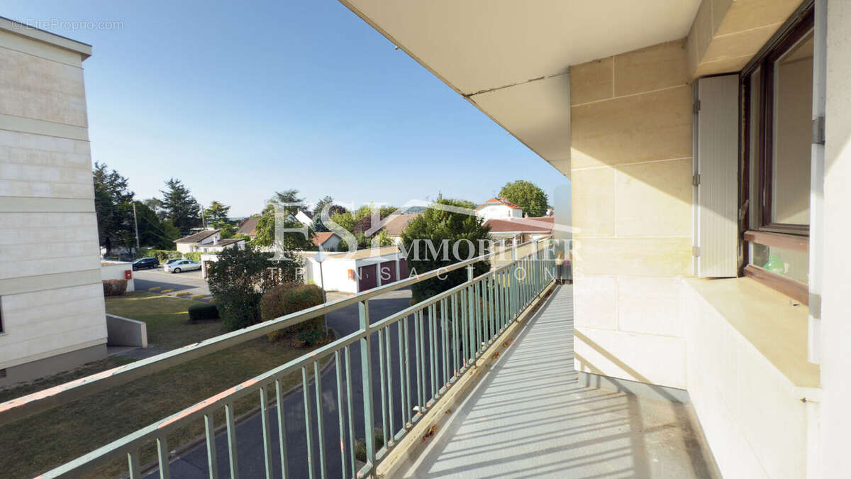 Appartement à ERMONT