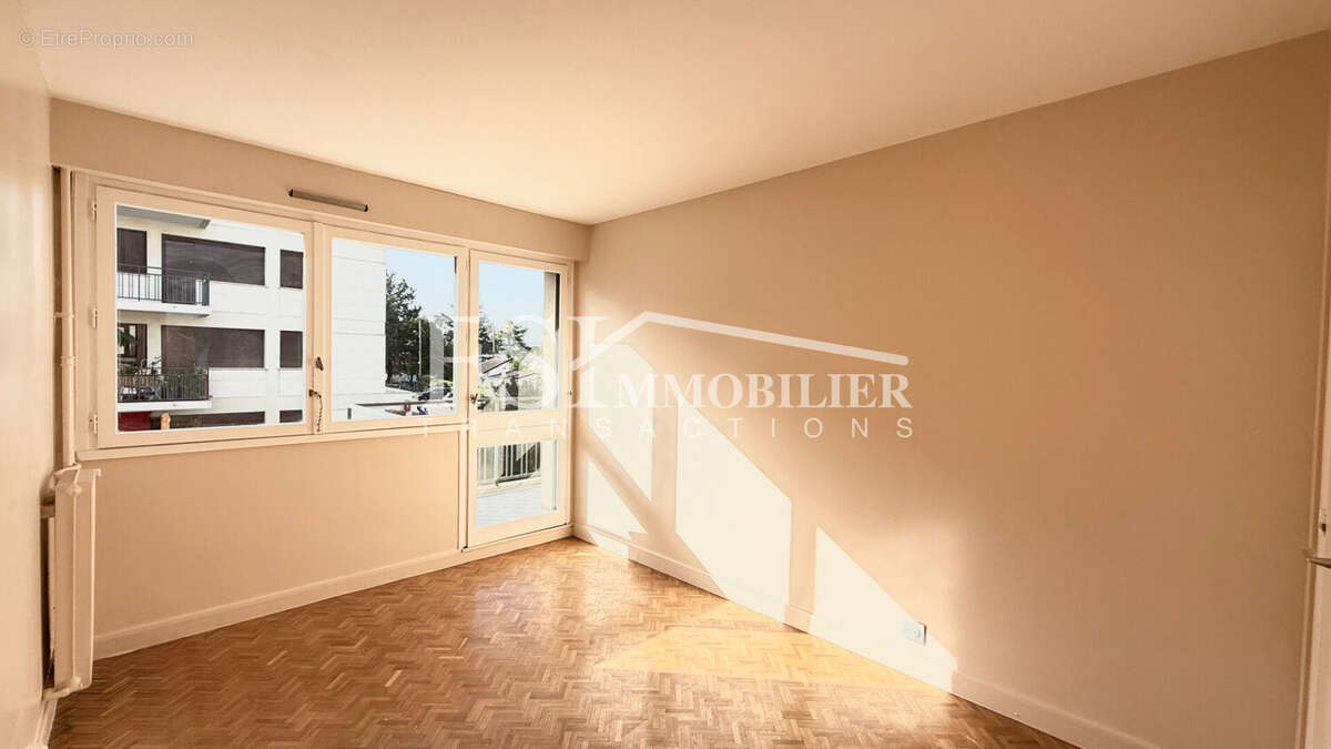 Appartement à ERMONT