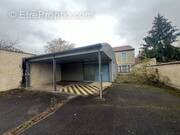 Commerce à VIGNEULLES-LES-HATTONCHATEL