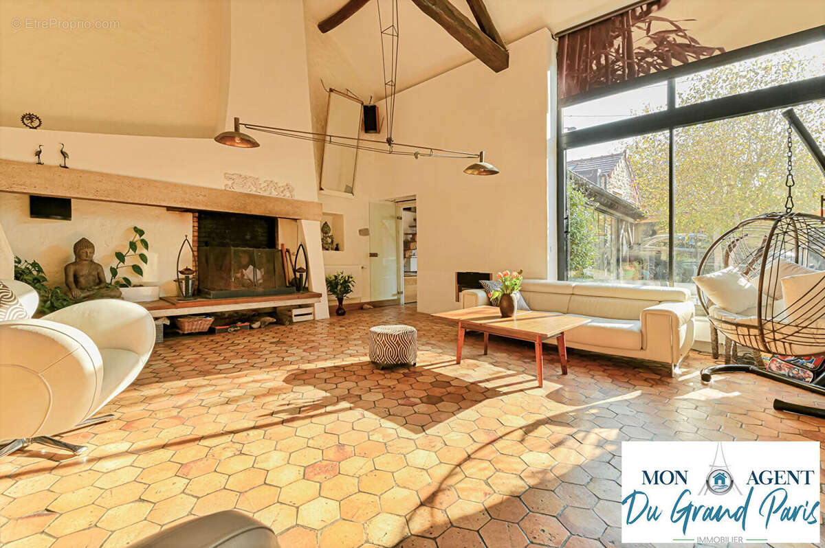 Maison à MARCOUSSIS