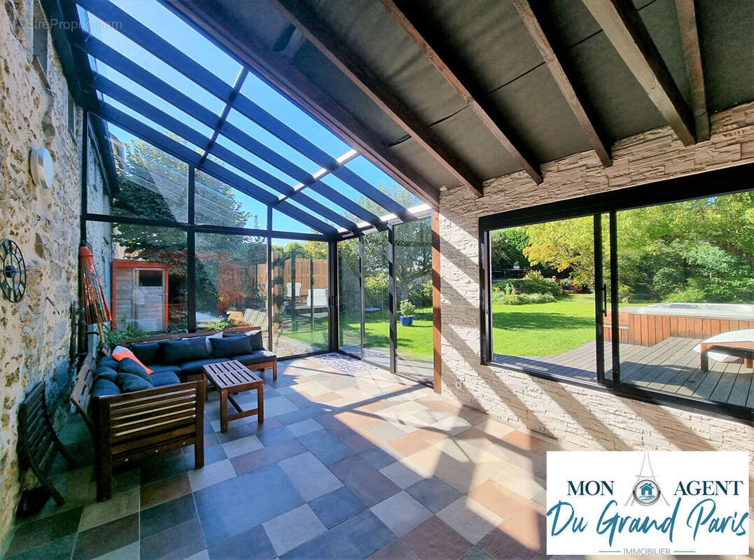 Maison à MARCOUSSIS