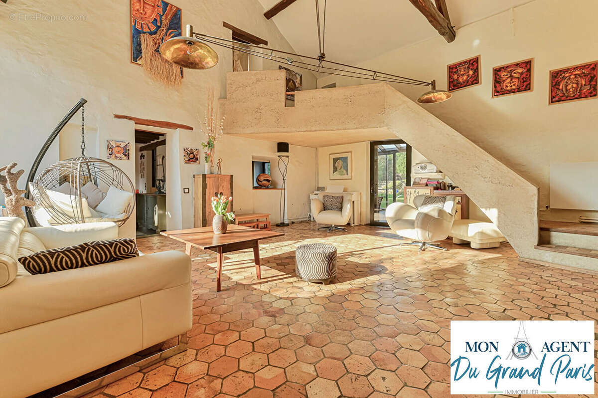 Maison à MARCOUSSIS