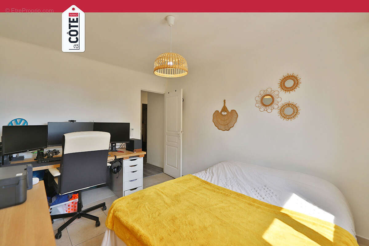 Appartement à LE ROVE