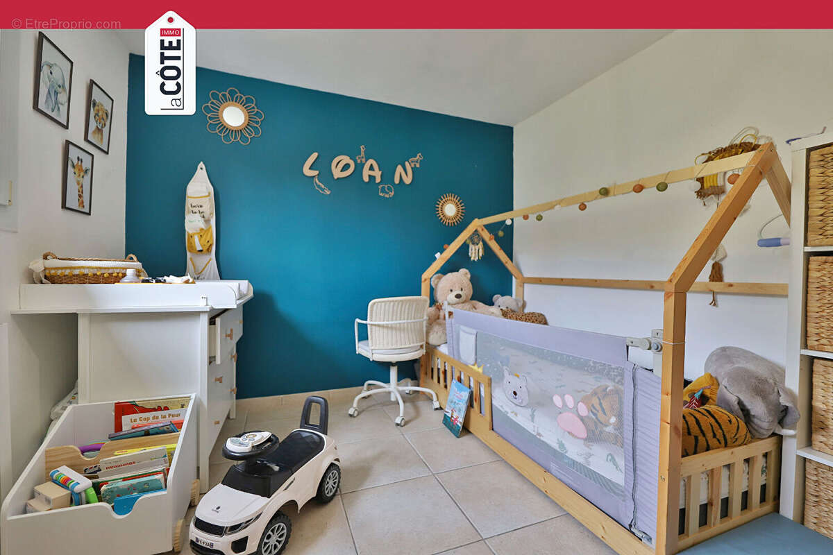 Appartement à LE ROVE