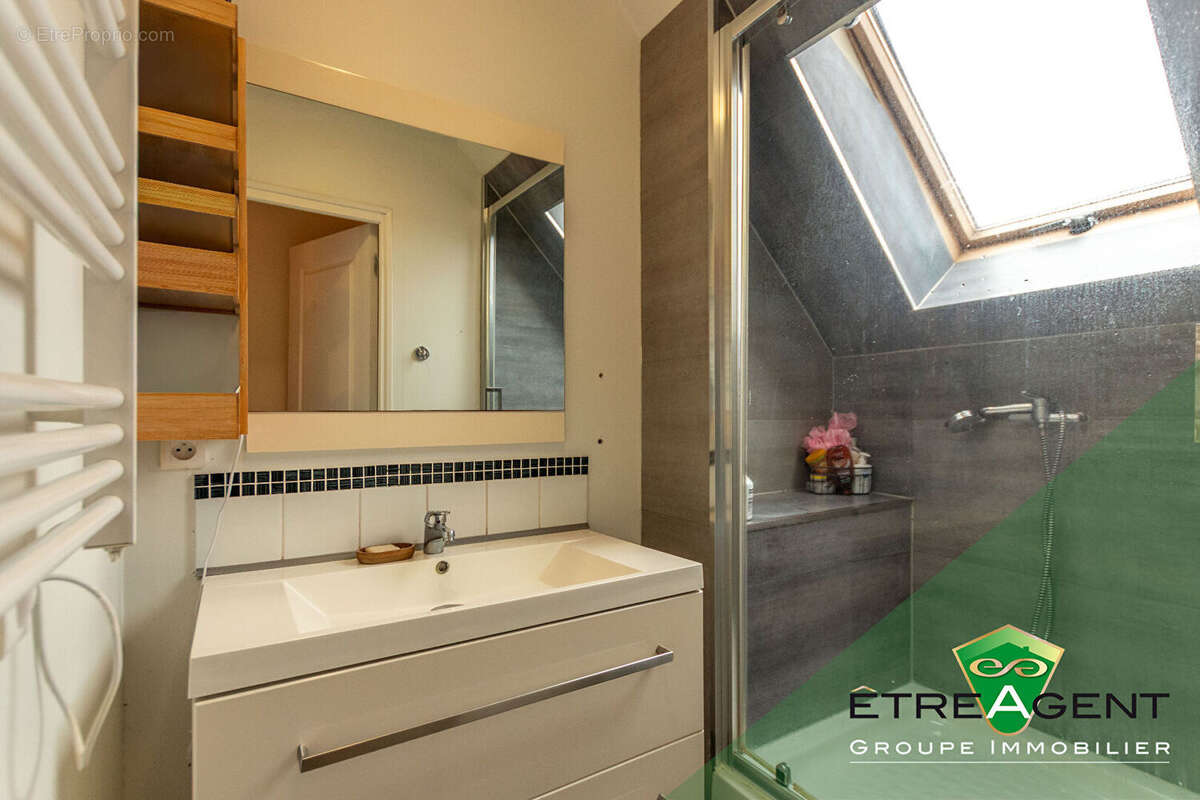 Maison à ARNIERES-SUR-ITON