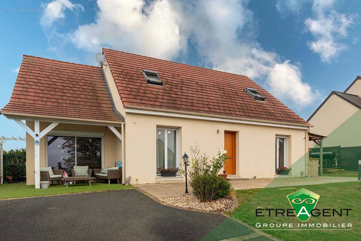 Maison à ARNIERES-SUR-ITON