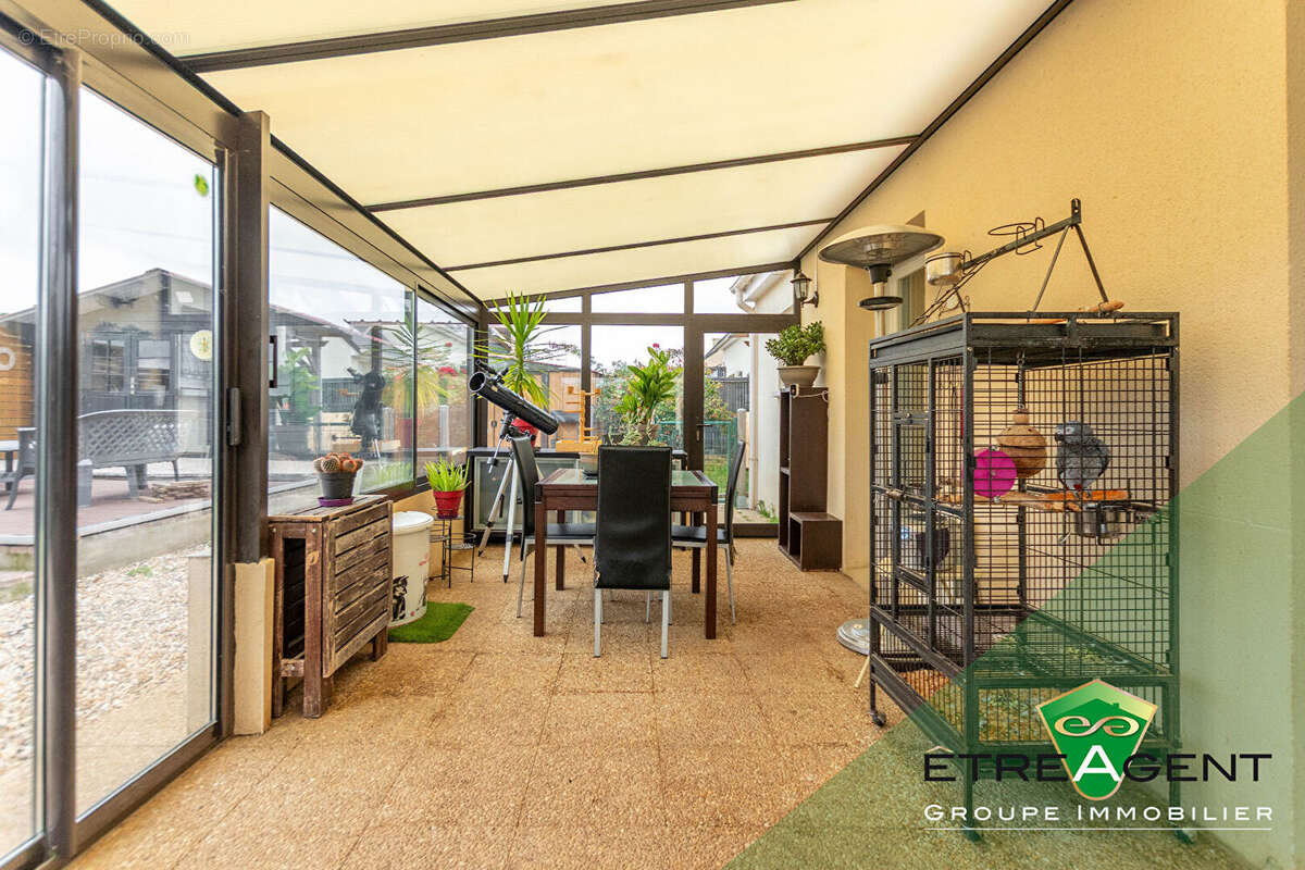 Maison à ARNIERES-SUR-ITON