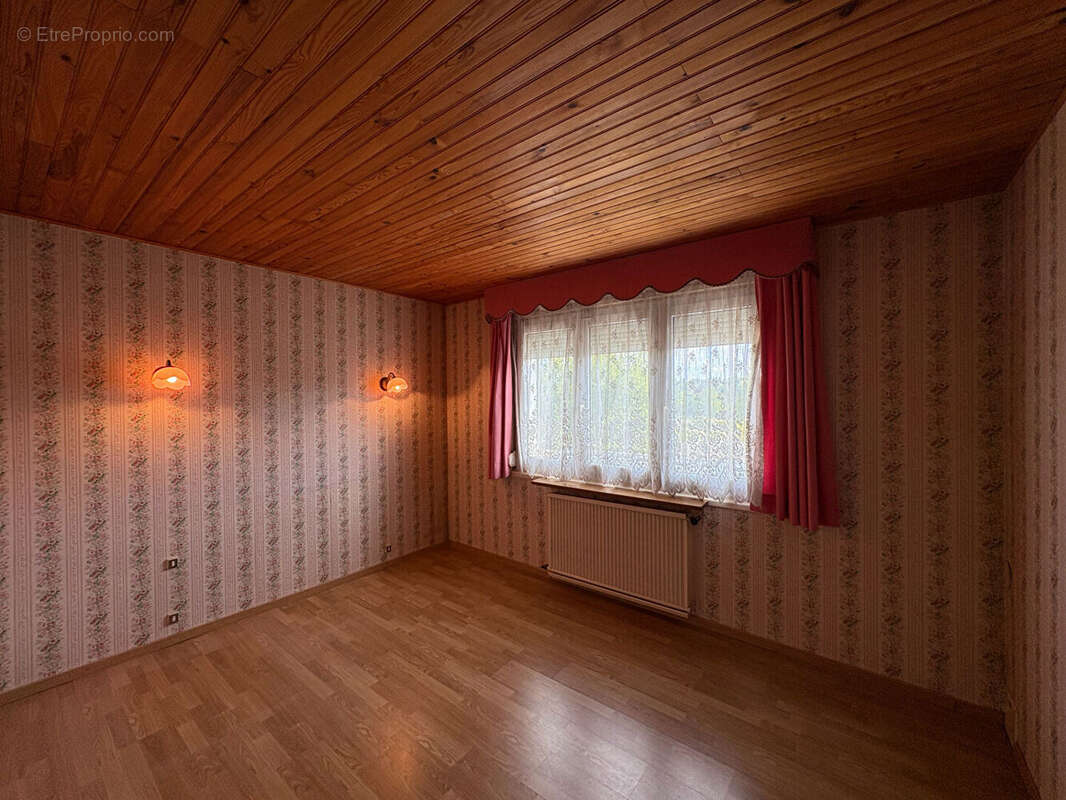 Maison à CHARLEVILLE-MEZIERES