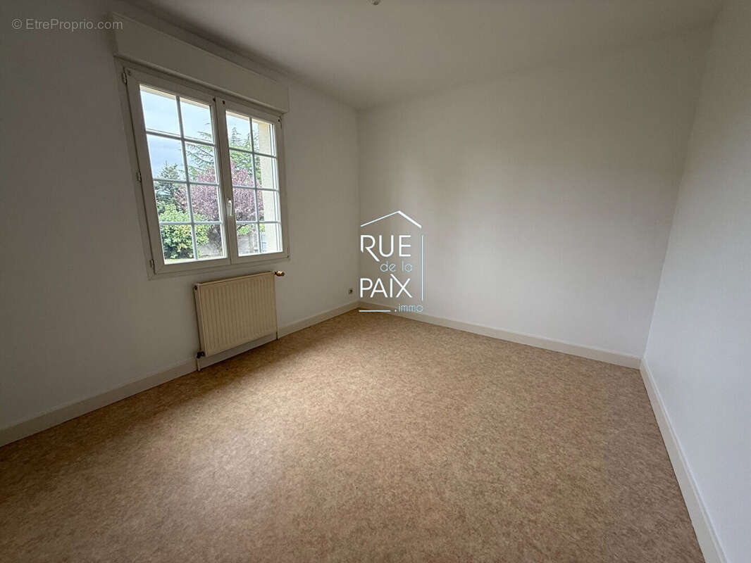 Maison à SCORBE-CLAIRVAUX