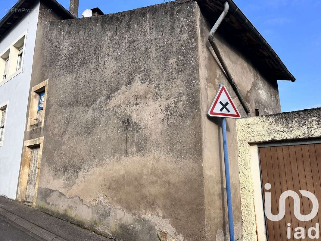 Photo 2 - Maison à ROMBAS