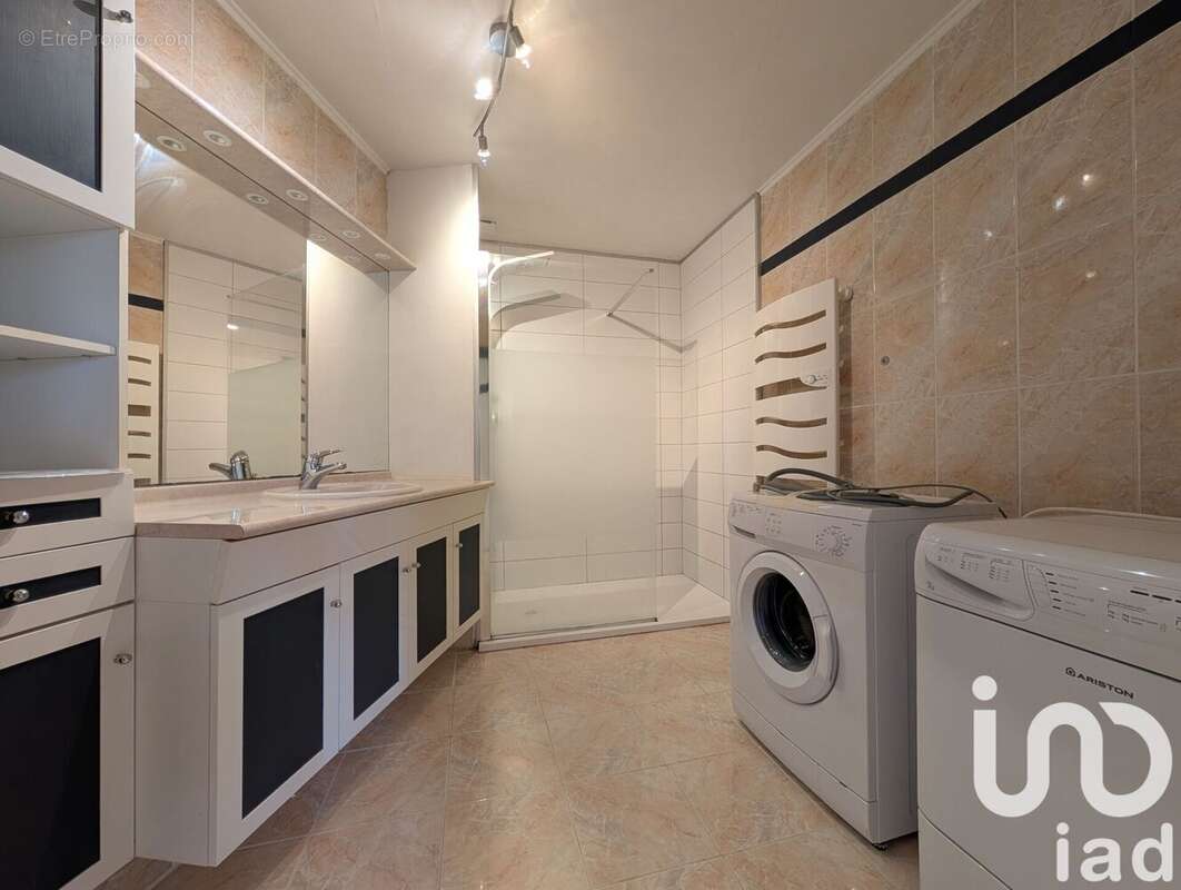 Photo 4 - Appartement à AMBARES-ET-LAGRAVE