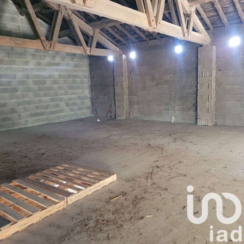 Photo 2 - Maison à SAINT-LAURENT-DE-CHAMOUSSET