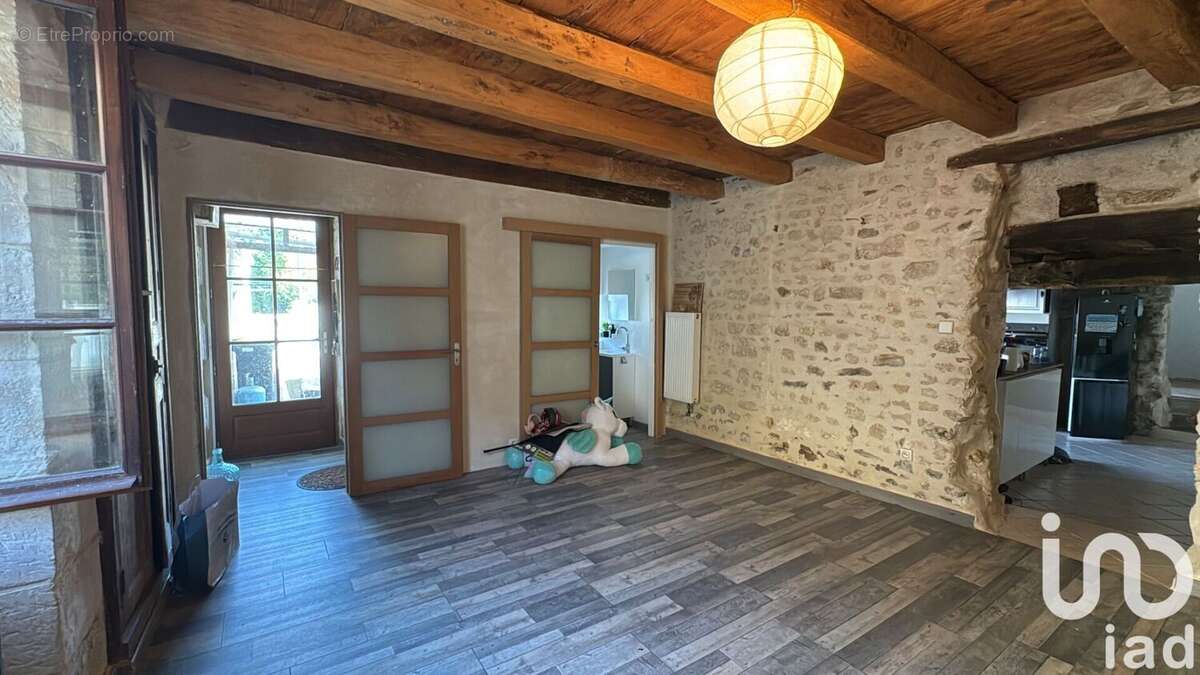 Photo 8 - Maison à VAUX-SUR-VIENNE