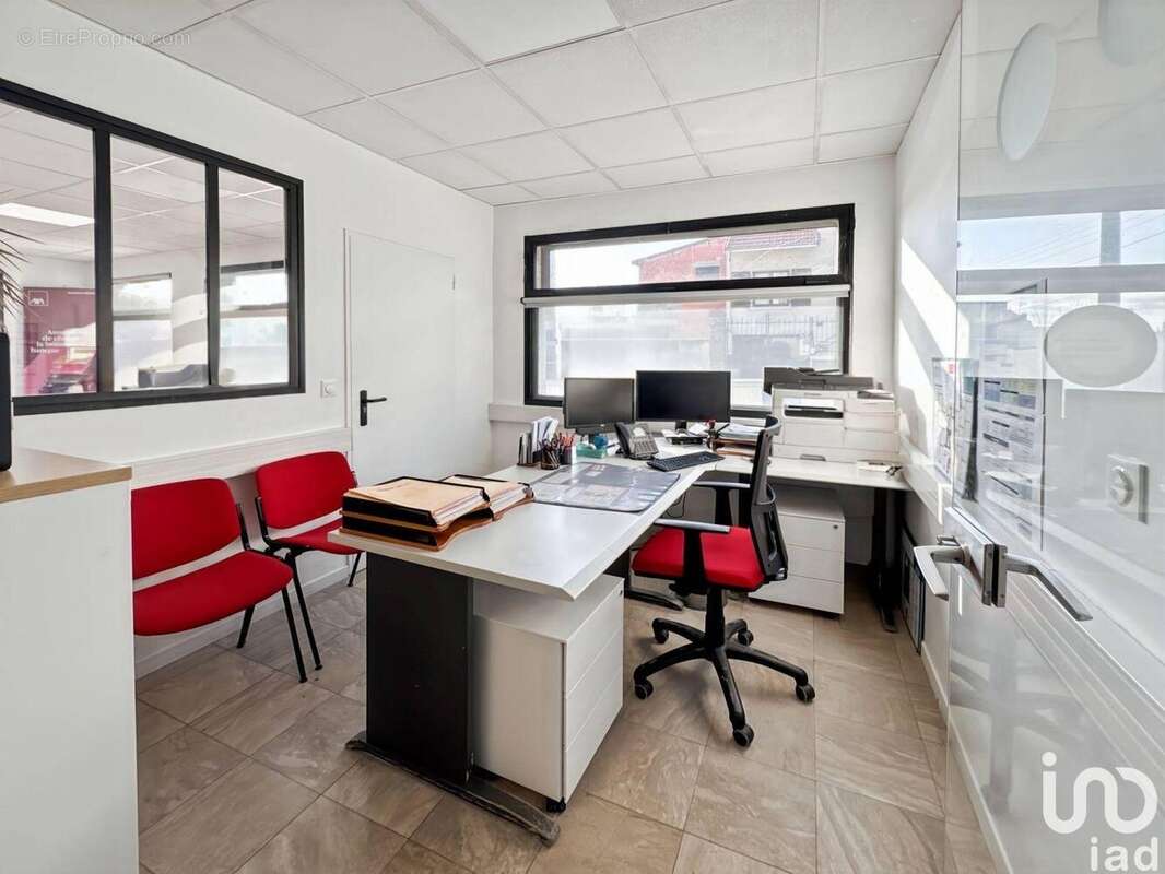 Photo 3 - Commerce à VILLENEUVE-LE-ROI