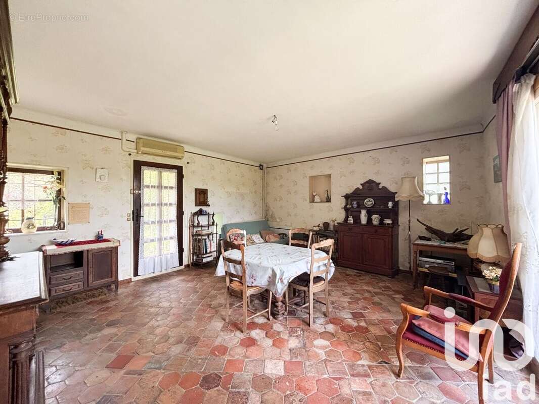 Photo 2 - Maison à DORMELLES