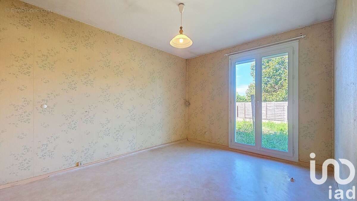 Photo 6 - Maison à GENNETINES