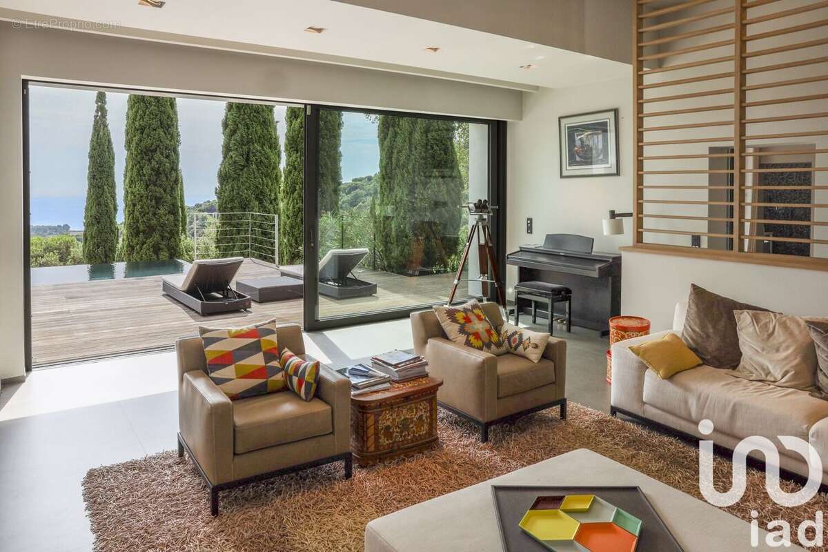 Photo 7 - Maison à LA CROIX-VALMER