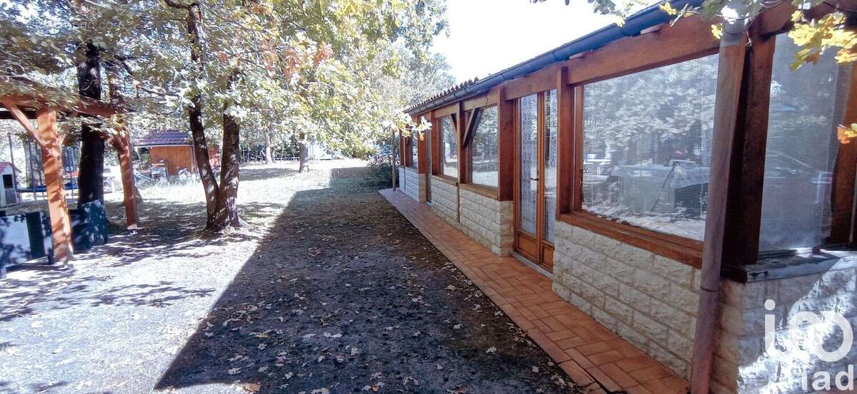 Photo 2 - Maison à PAREMPUYRE