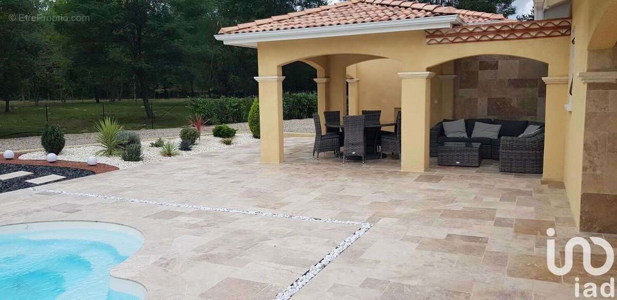 Photo 2 - Maison à SENDETS