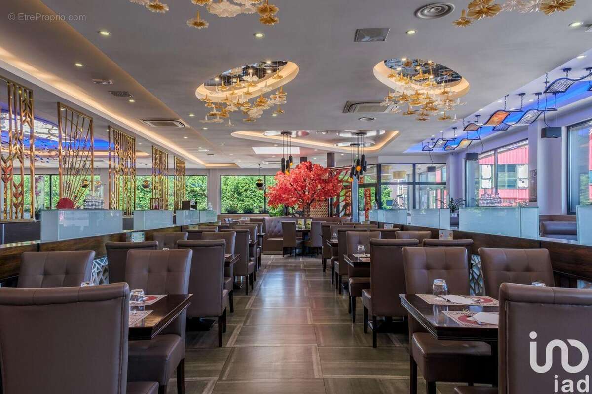 Photo 6 - Commerce à CERNAY