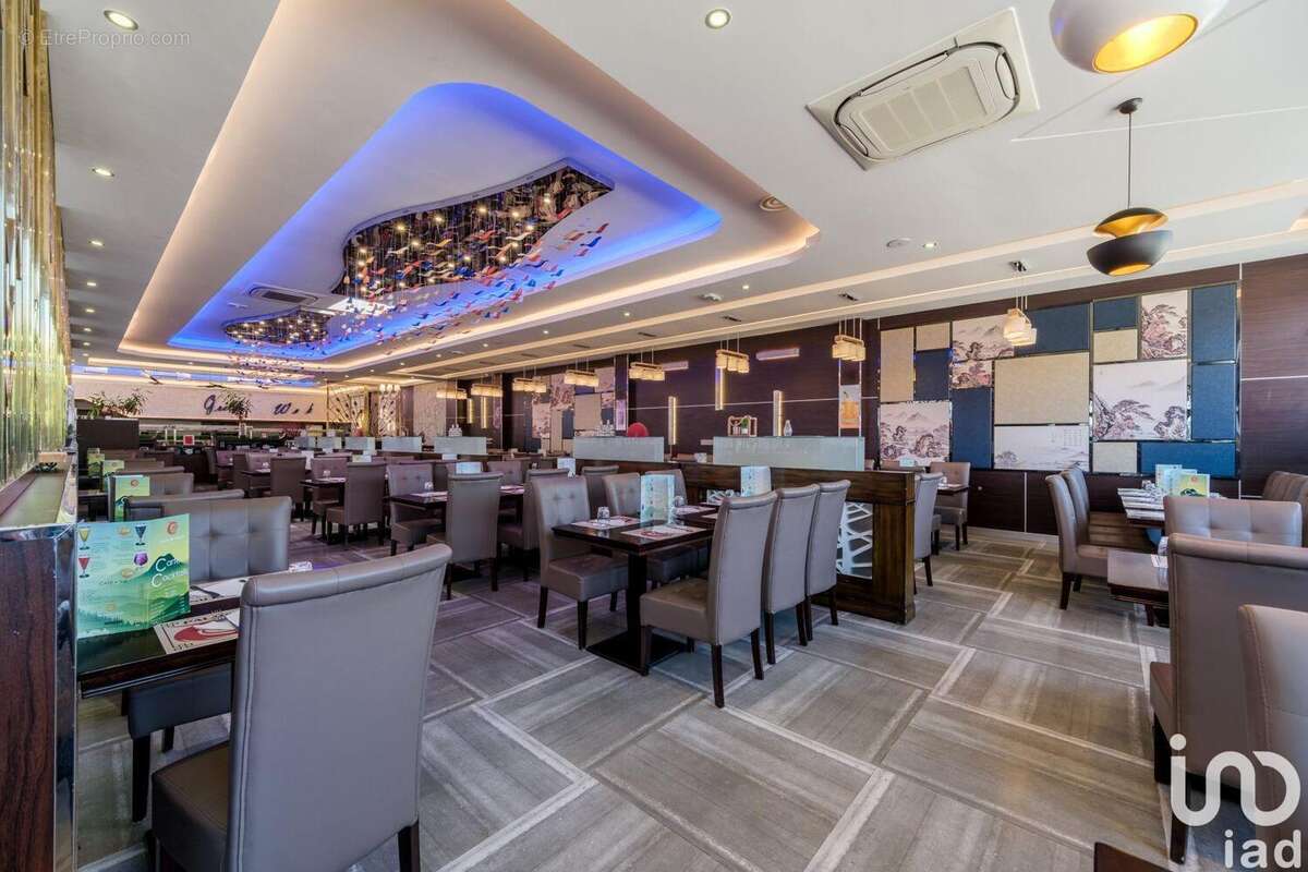 Photo 9 - Commerce à CERNAY