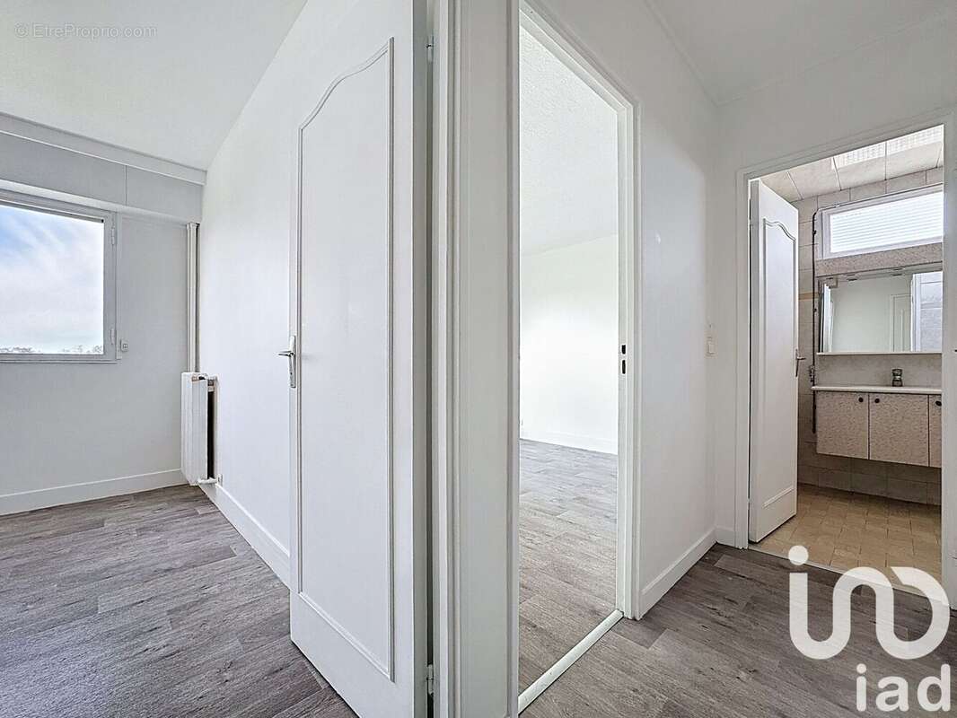 Photo 7 - Appartement à LE BOURGET