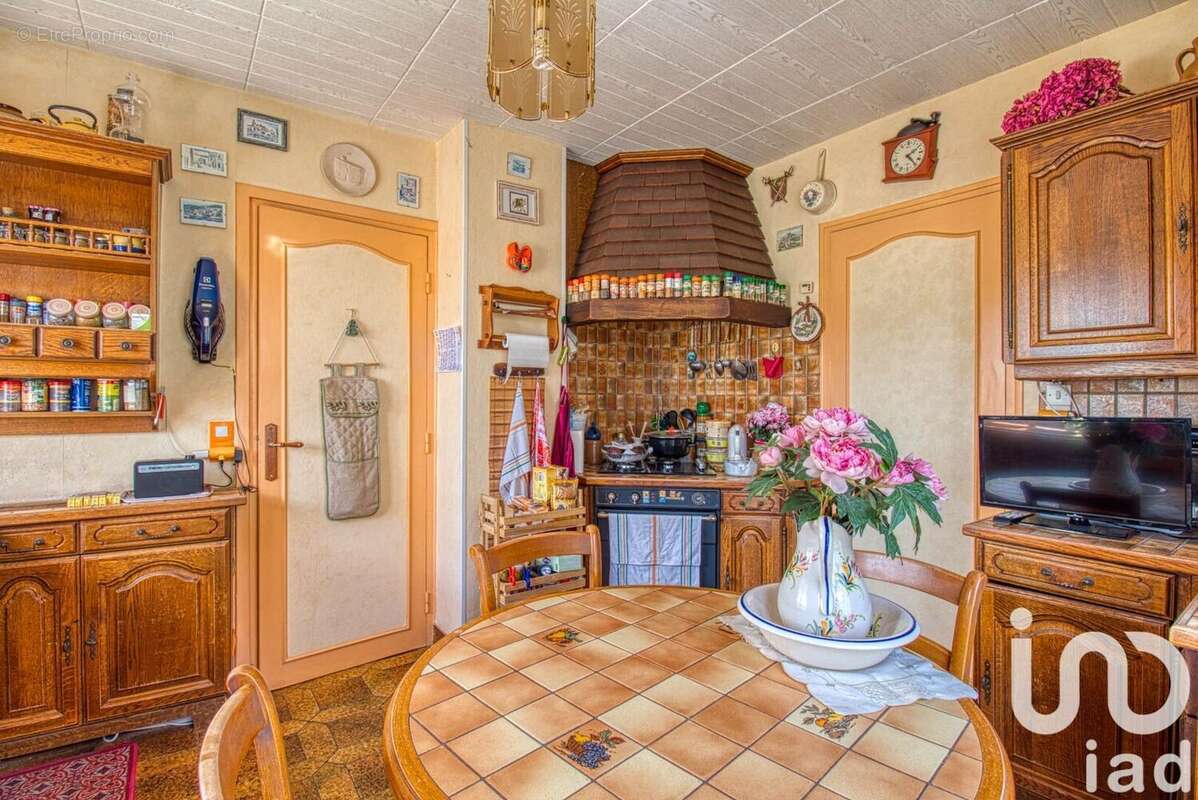 Photo 4 - Maison à CHANTELOUP-LES-VIGNES