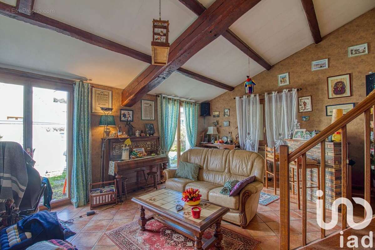 Photo 5 - Maison à CHANTELOUP-LES-VIGNES