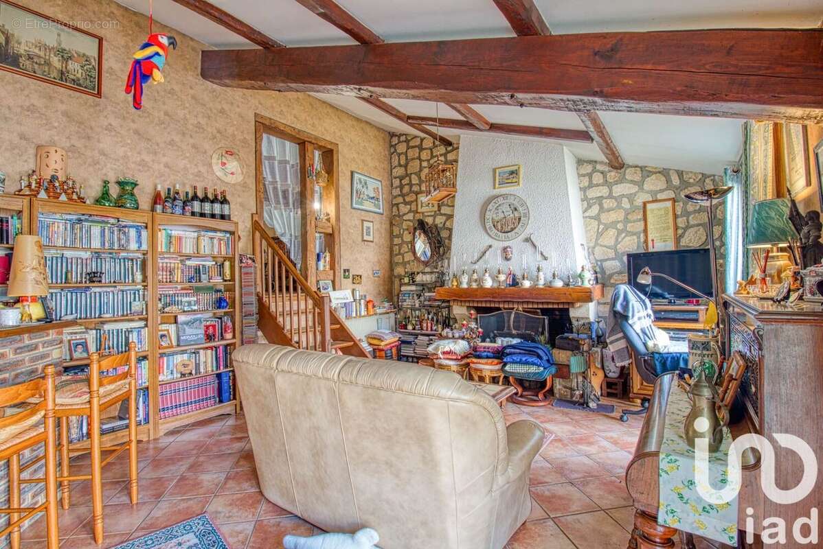 Photo 6 - Maison à CHANTELOUP-LES-VIGNES