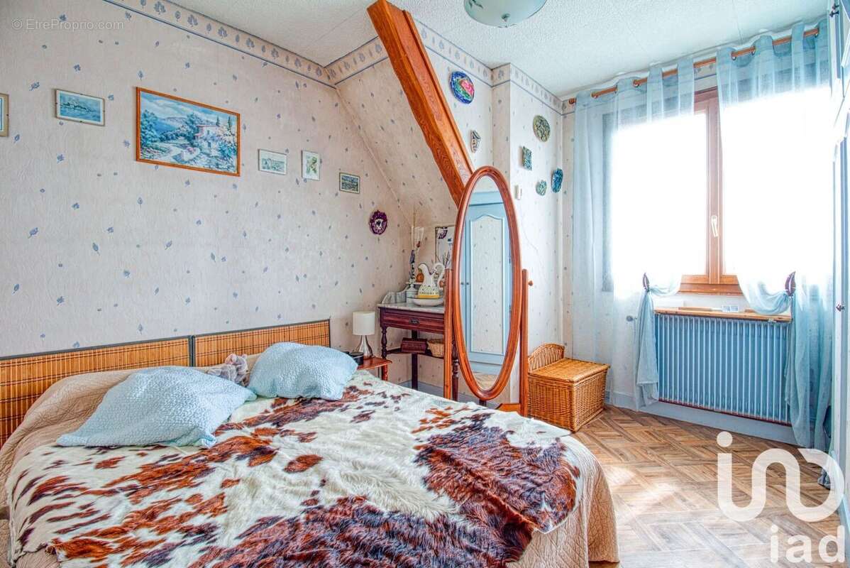 Photo 7 - Maison à CHANTELOUP-LES-VIGNES