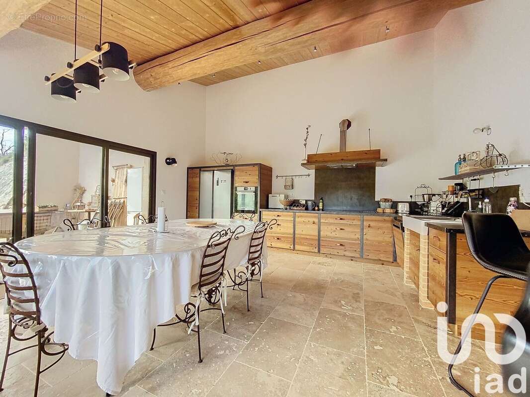 Photo 4 - Maison à LA ROCHE-SUR-GRANE