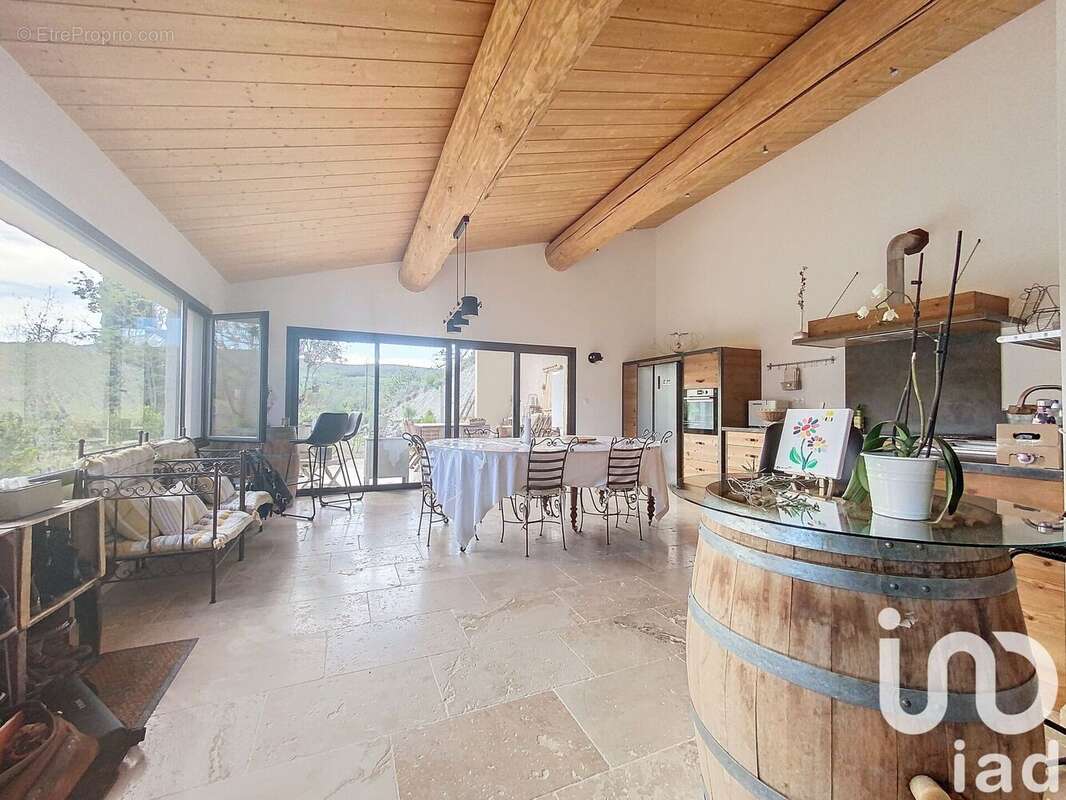 Photo 5 - Maison à LA ROCHE-SUR-GRANE