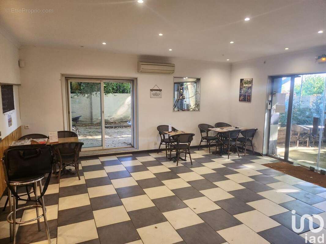 Photo 6 - Commerce à SAZE