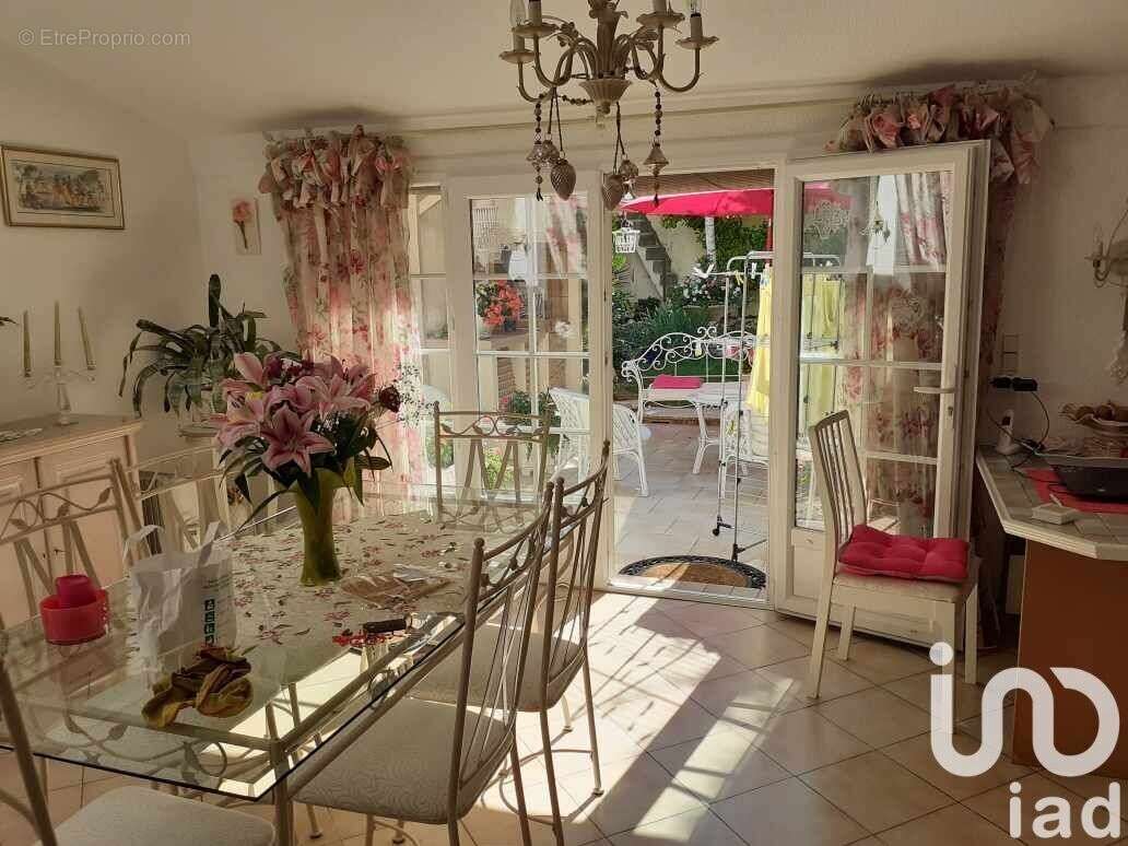 Photo 5 - Maison à ROMILLY-SUR-SEINE