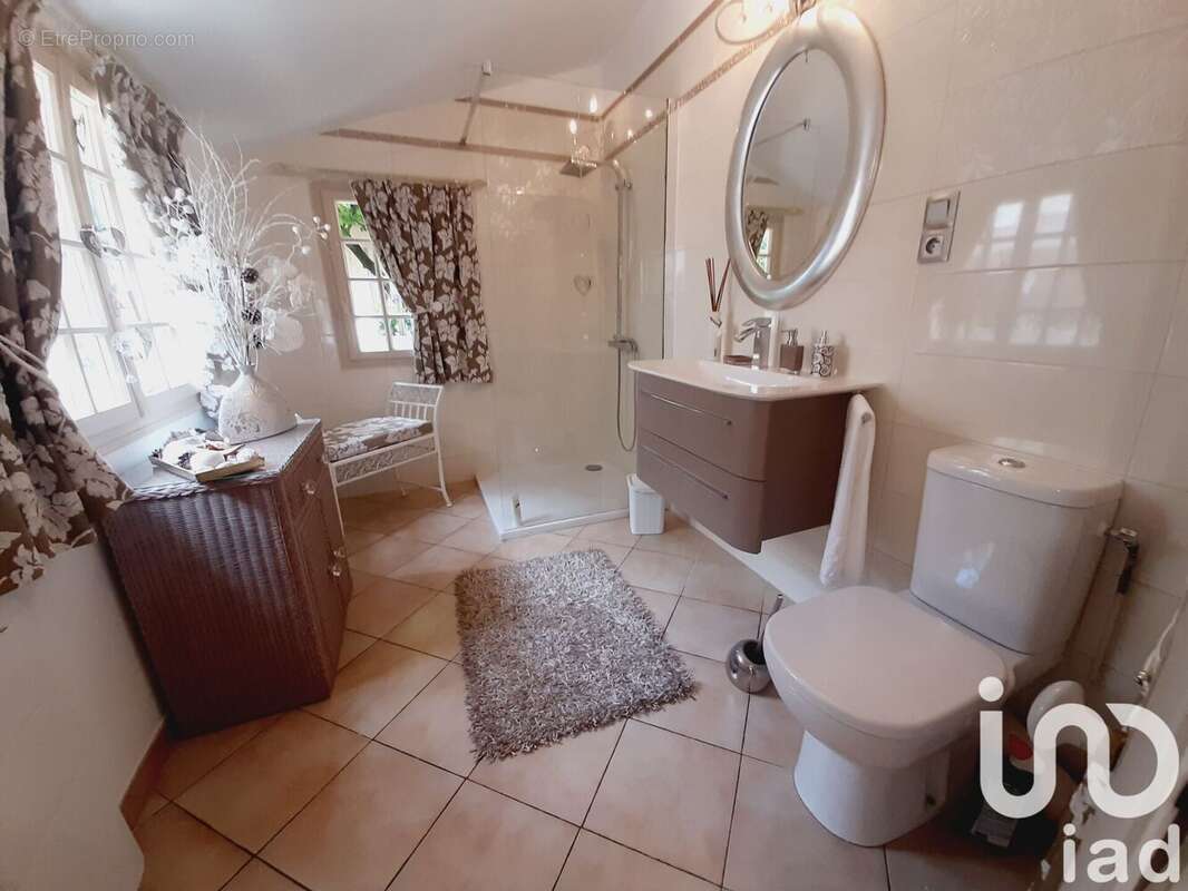 Photo 6 - Maison à ROMILLY-SUR-SEINE