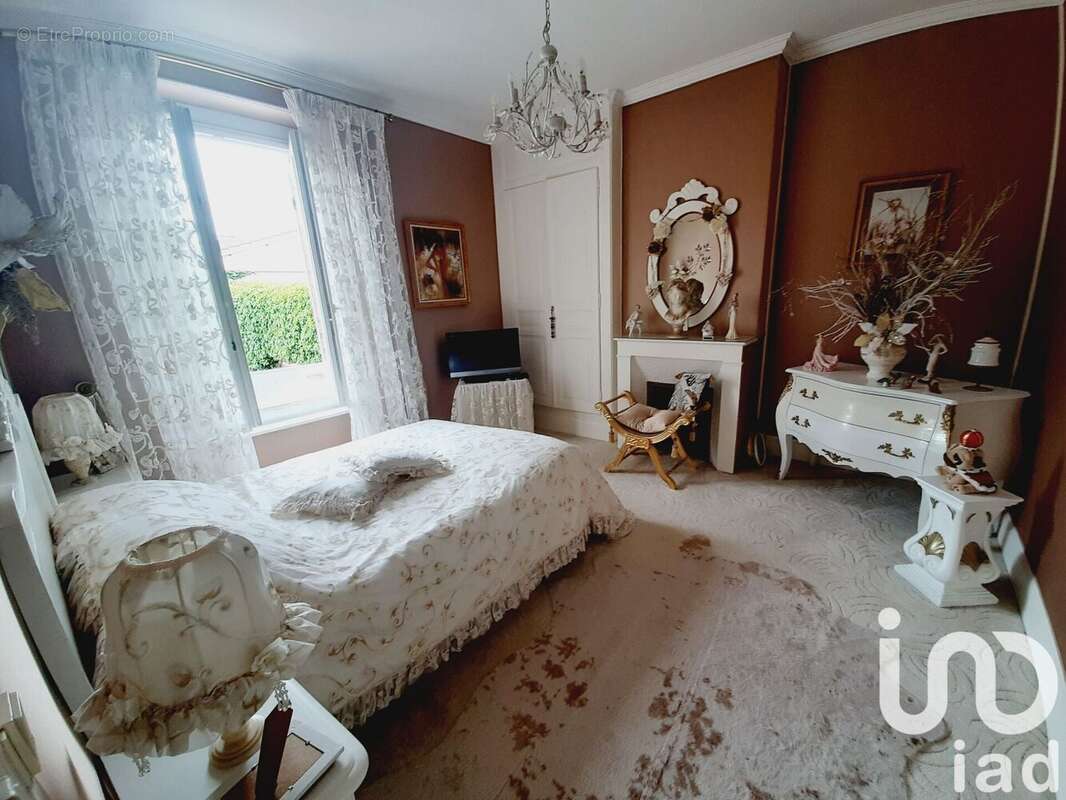 Photo 7 - Maison à ROMILLY-SUR-SEINE