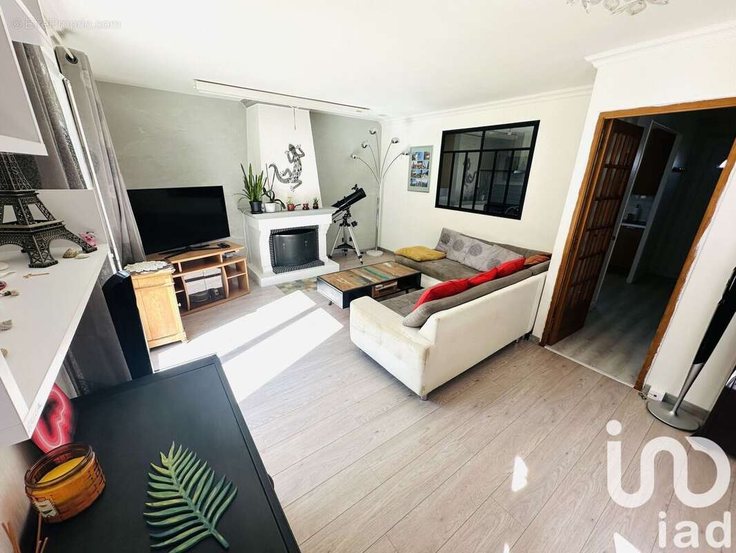 Photo 4 - Maison à SAINT-ARNOULT-EN-YVELINES