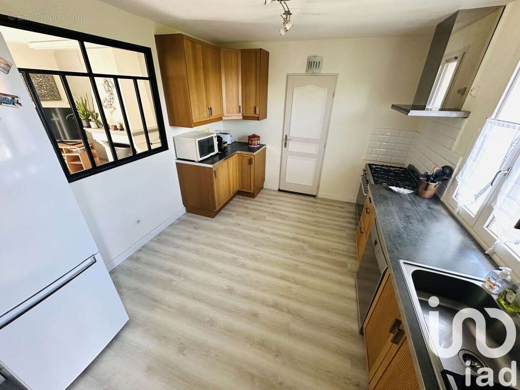 Photo 5 - Maison à SAINT-ARNOULT-EN-YVELINES