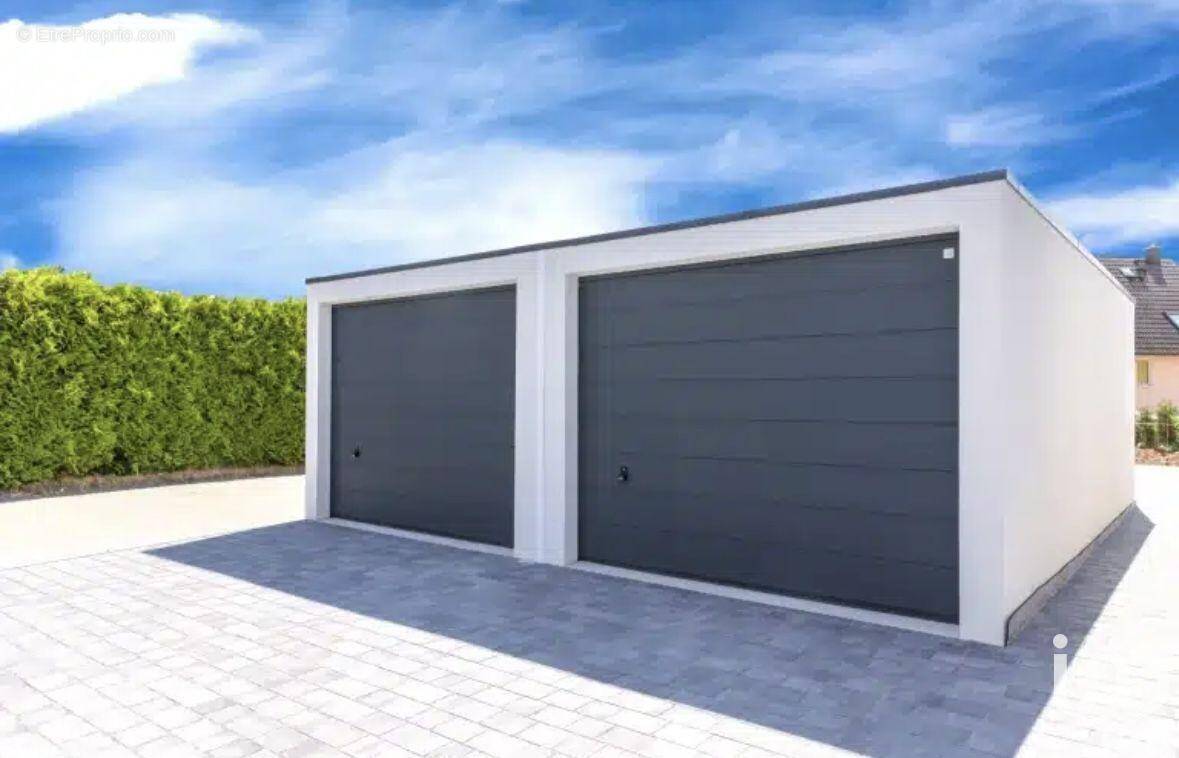 Photo 1 - Parking à PERPIGNAN