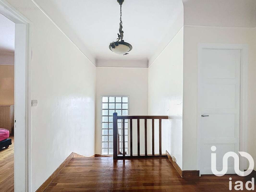 Photo 7 - Maison à VILLEJUIF