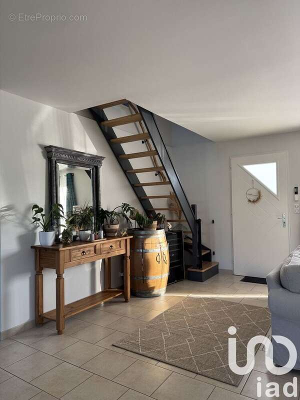 Photo 2 - Maison à VASSELAY