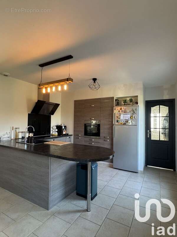 Photo 3 - Maison à VASSELAY