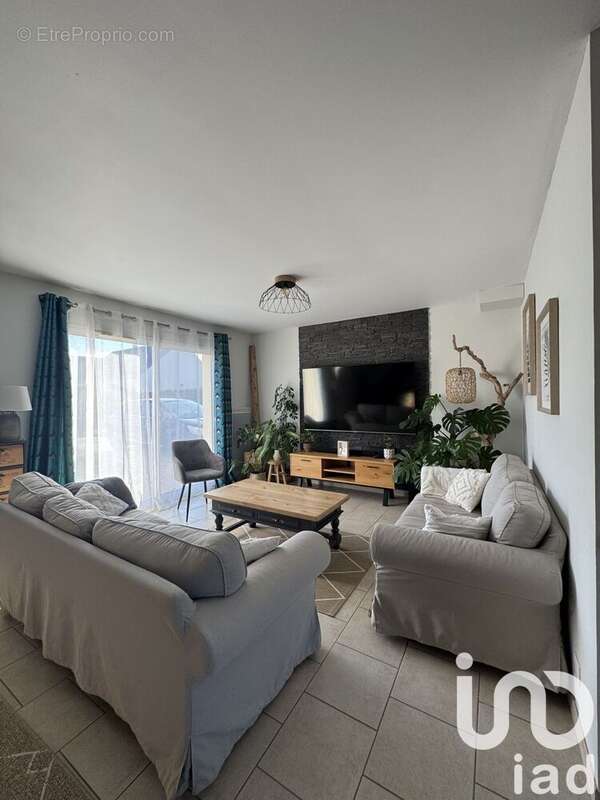 Photo 9 - Maison à VASSELAY