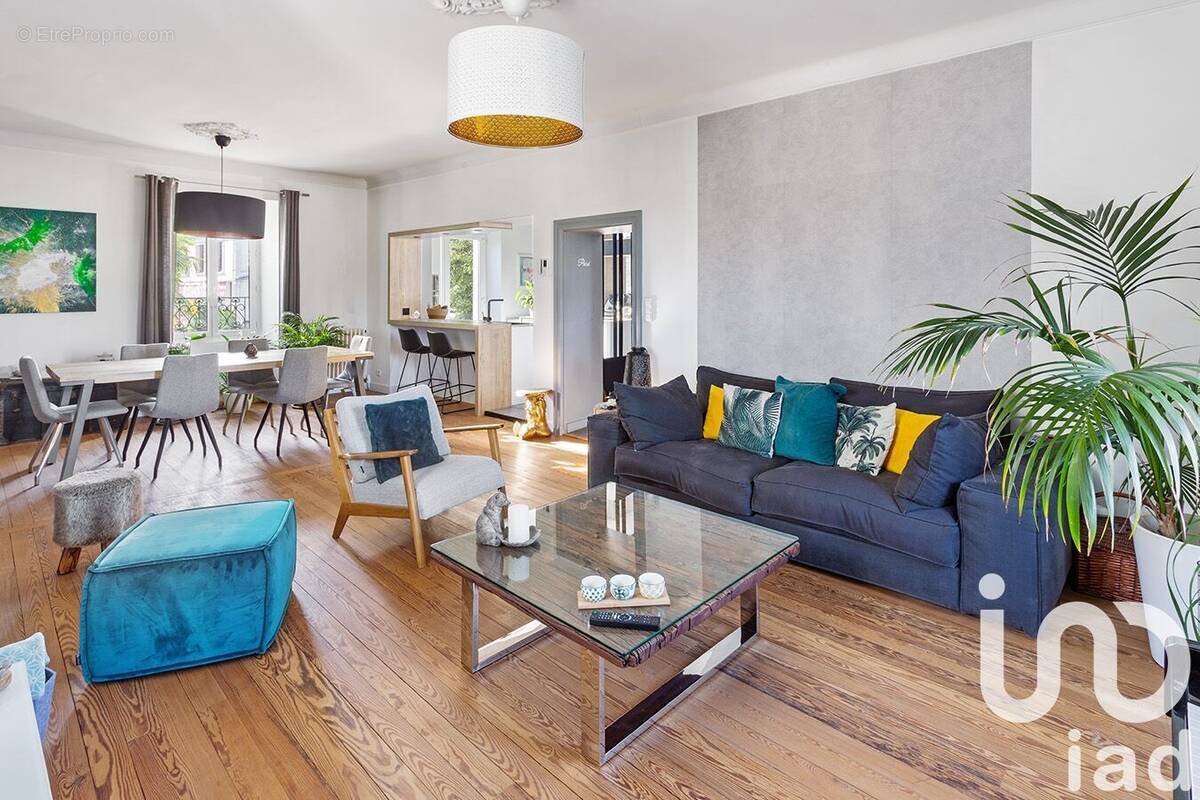 Photo 1 - Maison à SAINT-JULIEN-DE-CONCELLES